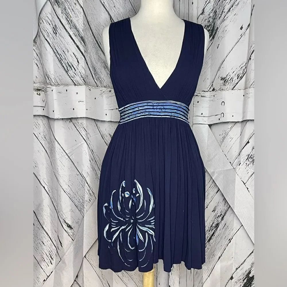 VIVIENNE TAM Sleeveless Dress V-Neck Appliqué Pockets Blue Size S